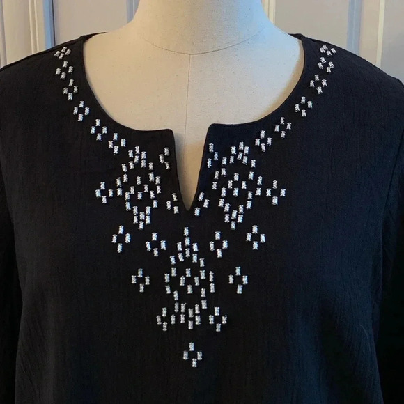 Susan Graver Blouse Plus 1X Beaded Neck Embellished Pullover Shirt Flowy Gauze - Picture 2 of 8